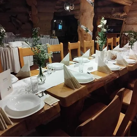 酒店 Krynicka Koliba Na Jaworzynie Krynickiej 克雷尼察